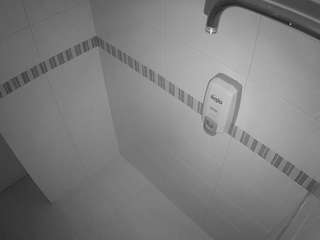 voyeurcam jb shower 2