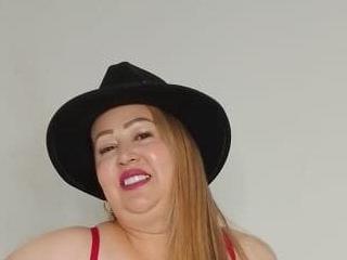  Isabellaa