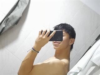 Abraham horny18
