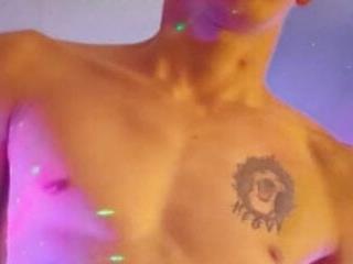 Ethan hawk01