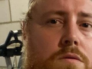 HairyRed 123