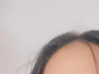 LILYTHOMASS1