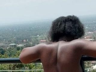 Naturalass tightpussy