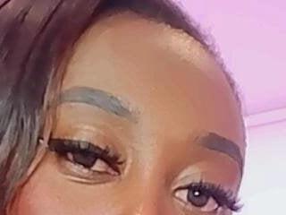 ShaniaBrownn