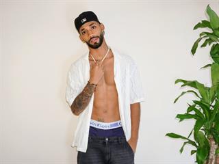 theo sky1