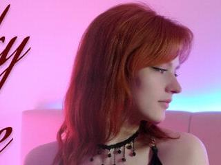 VikkyLoveRed