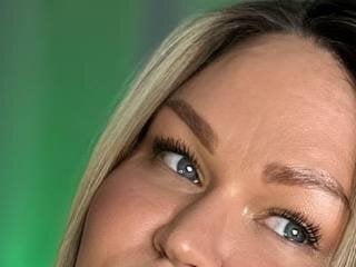 Vivien wet
