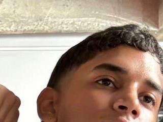 Zayne cross