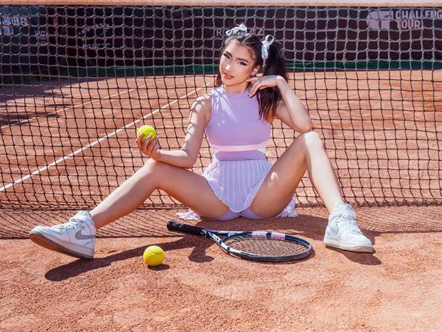 NickiHart