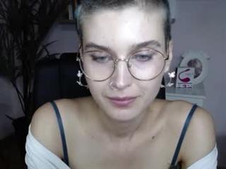 Sarah Profile Picture